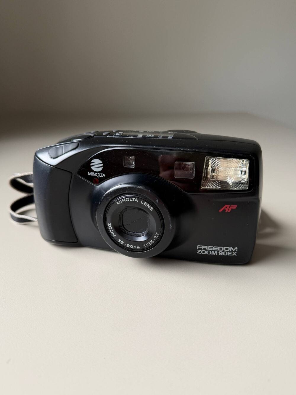 Minolta Freedom Zoom 90EX Point And Shoot 35mm Film Camera Riva Zoom 90s WORKS